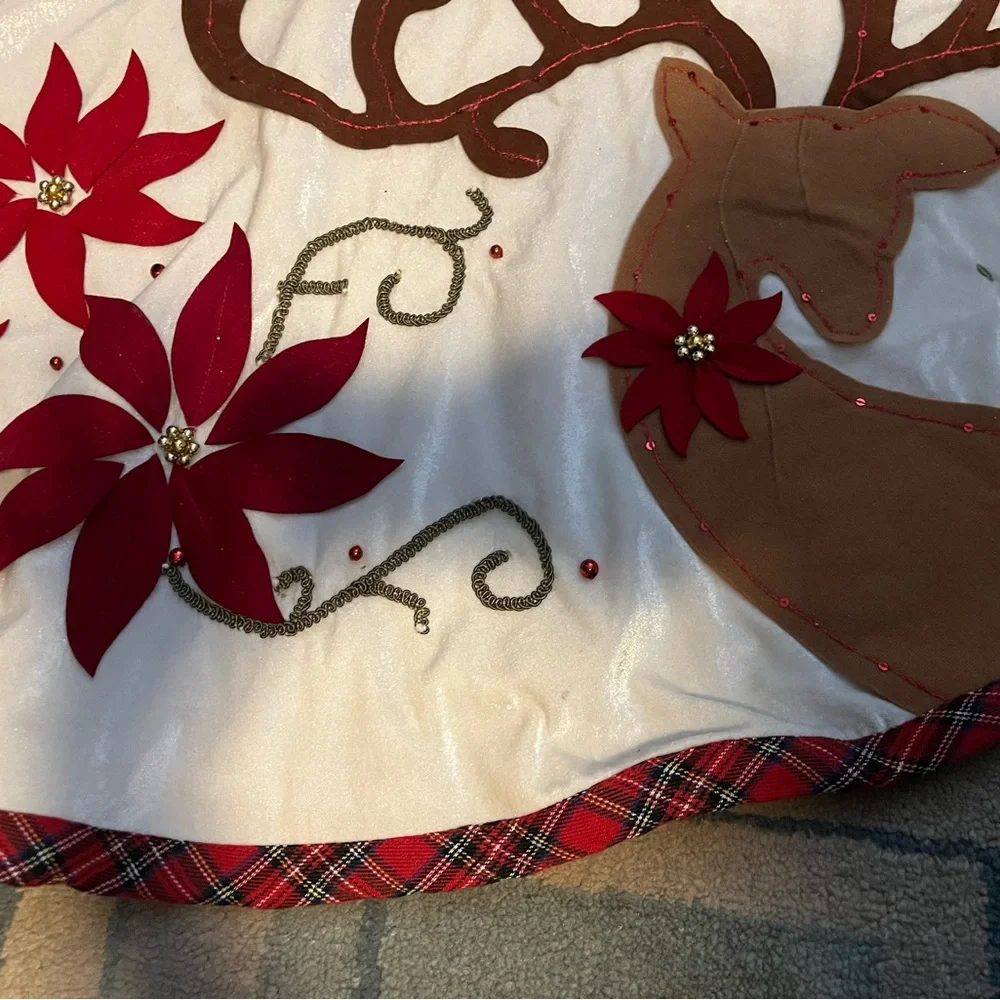 Pier 1 imports tree skirt.